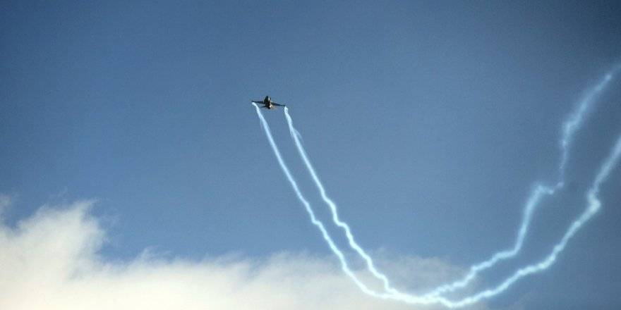 Gözler gökyüzüne kilitlendi: SoloTürk nefes kesti