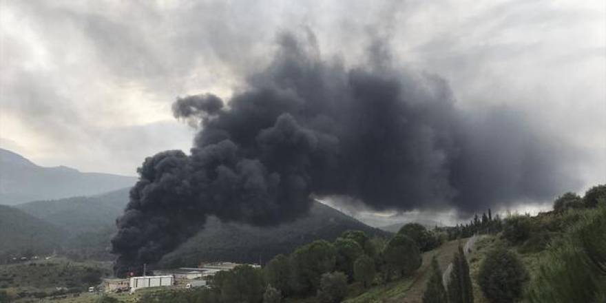 İzmir'de büyük yangın